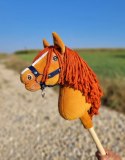 Hobby Horse Średni koń na kiju Premium rudy kasztan A4