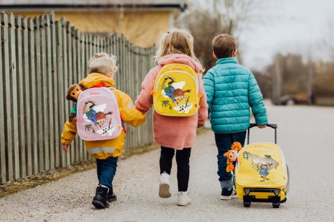 Walizka na kółkach dla dzieci różowa akcesoria podróż zabawa wyprawka Pippi
